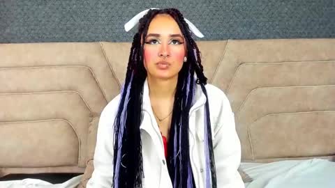 alice foxred online show from March 26, 2026, 1:33 am