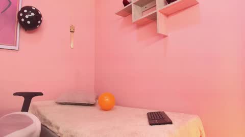 Snapshot of alice_in_hornyland_ chatting on October 8, 2025, 8:28 pm alice_in_hornyland_ online show from October 8, 2025, 8:28 pm