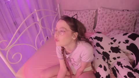 Alice online show from December 7, 2024, 7:10 pm
