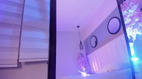 Snapshot of alice_lodge chatting on February 21, 2025, 9:34 am alice_lodge online show from February 21, 2025, 9:34 am