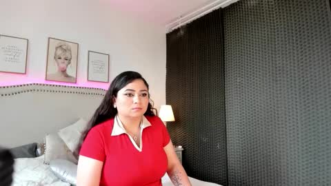 alice_millss online show from February 22, 2026, 1:20 pm