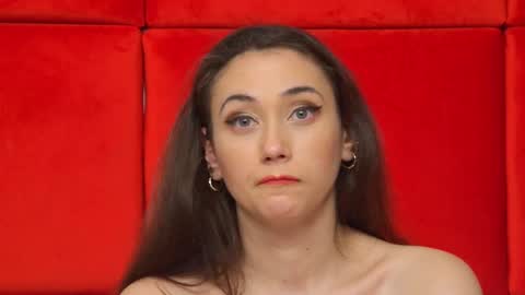 AliceMunro online show from December 15, 2024, 9:42 pm