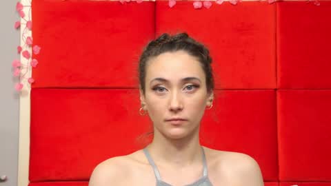 AliceMunro online show from December 18, 2024, 10:24 pm