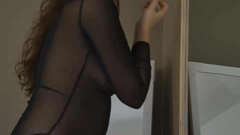 AliceMunro online show from September 30, 2025, 1:38 pm