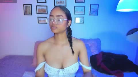 alice_simmons online show from March 12, 2026, 12:55 pm