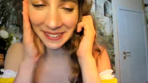 Alice Love you all  online show from August 7, 2026, 9:06 pm