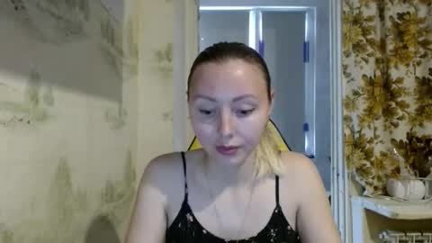 Alice smiles online show from May 18, 2026, 12:00 pm