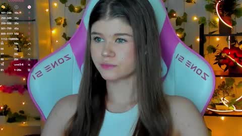 Alice online show from November 24, 2025, 2:28 pm