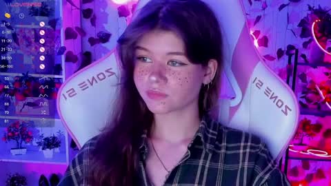 Alice online show from April 29, 2026, 7:42 pm