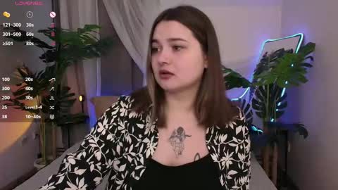 Snapshot of alice_walters chatting on September 19, 2025, 3:13 pm Alice  online show from September 19, 2025, 3:13 pm
