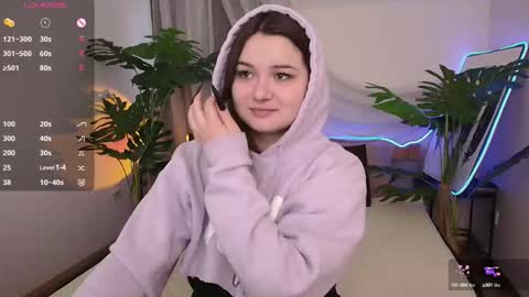 Snapshot of alice_walters chatting on October 16, 2025, 2:40 pm Alice  online show from October 16, 2025, 2:40 pm