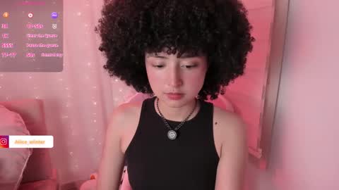 Snapshot of alice_wiinter chatting on February 25, 2026, 7:12 pm Alice online show from February 25, 2026, 7:12 pm