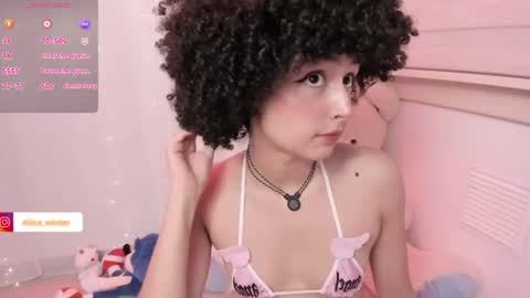 Snapshot of alice_wiinter chatting on July 8, 2026, 12:15 am Alice online show from July 8, 2026, 12:15 am