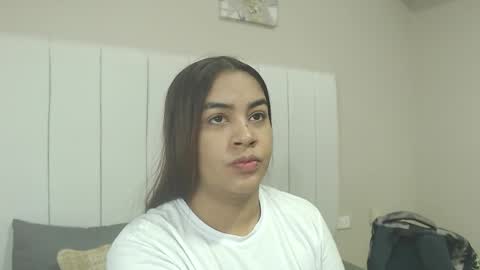 Alicia online show from December 22, 2025, 12:46 pm