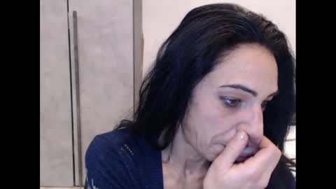 Snapshot of aliceanddave chatting on February 21, 2025, 5:09 pm aliceanddave online show from February 21, 2025, 5:09 pm