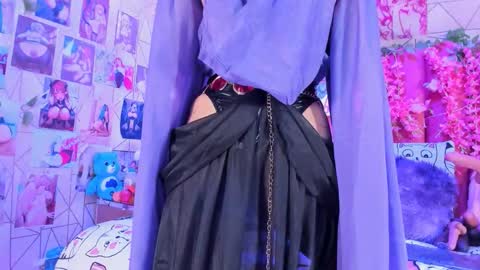 Snapshot of alicebenett_ chatting on March 19, 2026, 11:09 pm online show from March 19, 2026, 11:09 pm