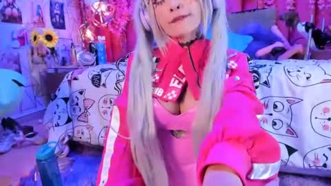     online show from June 26, 2026, 10:36 pm