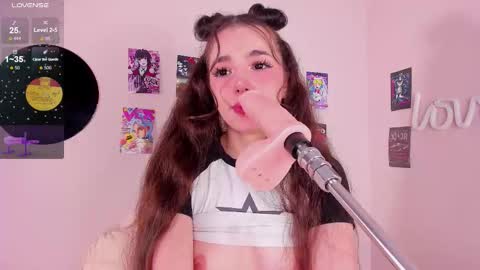 Alice online show from December 18, 2025, 5:19 pm