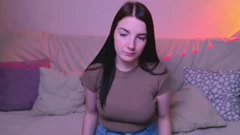 alicechanell online show from June 21, 2026, 2:36 am