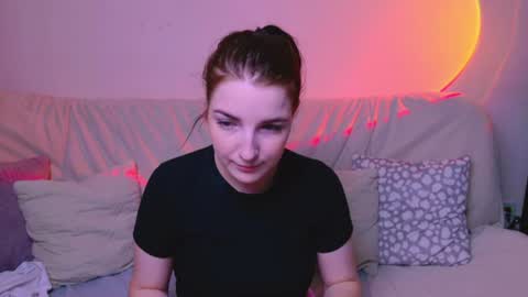 alicechanell online show from June 22, 2026, 2:57 am
