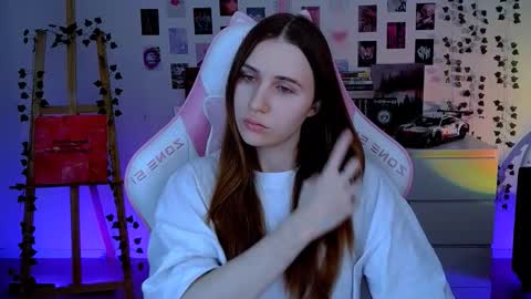 Snapshot of alicecharmy chatting on October 18, 2025, 5:32 am alicecharmy online show from October 18, 2025, 5:32 am