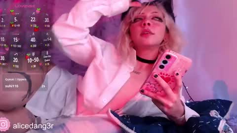 Alice  online show from January 8, 2025, 5:48 am