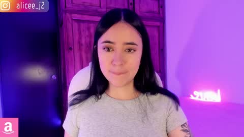 Aliceee  ..   97YP9VWGZHrefnav wishlist lists 1 online show from February 17, 2025, 10:07 am