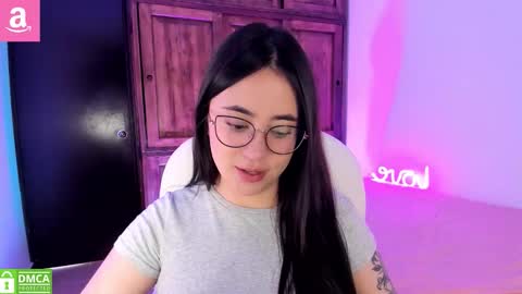 Snapshot of alicee_2 chatting on March 3, 2026, 5:30 pm Aliceee .. 97YP9VWGZHrefnav wishlist lists 1 online show from March 3, 2026, 5:30 pm