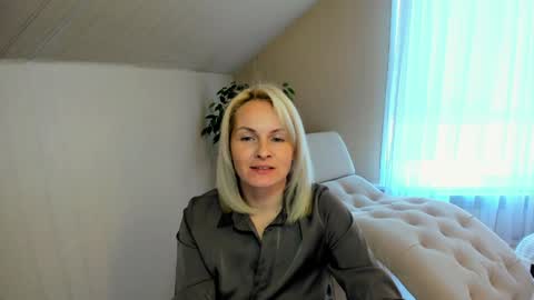 Alicee online show from December 19, 2024, 9:29 am