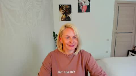 Alicee online show from July 17, 2026, 10:44 am