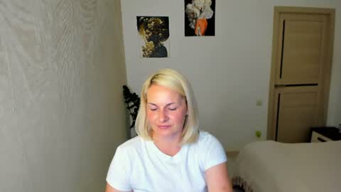 Alicee online show from July 24, 2026, 7:56 pm