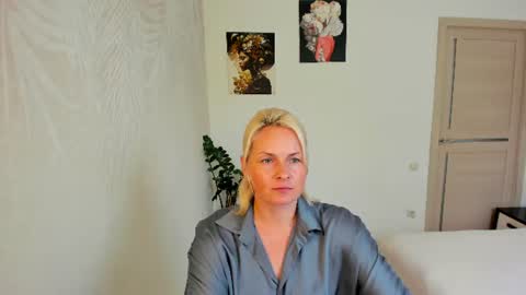 Alicee online show from July 30, 2026, 11:53 am