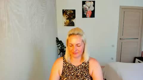 Alicee online show from August 2, 2026, 9:19 am