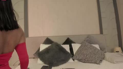 alicee_clark_ online show from May 8, 2026, 5:40 pm