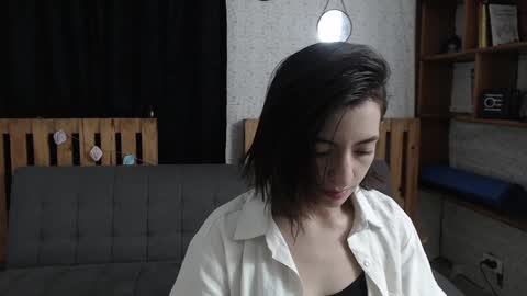 alicee_logan_ online show from January 5, 2025, 3:00 am