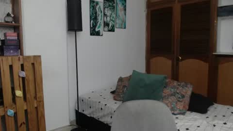 alicee_logan_ online show from June 11, 2026, 2:53 am