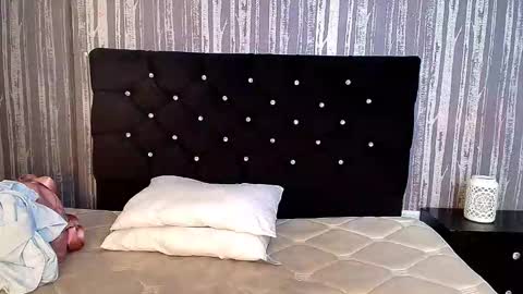 alicee_moonn online show from March 23, 2026, 5:06 pm