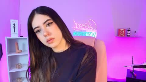 Alice online show from October 22, 2025, 12:27 pm