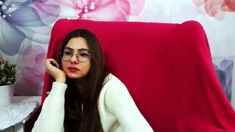 Snapshot of aliceecutee chatting on December 16, 2024, 1:53 am AliceeCutee online show from December 16, 2024, 1:53 am