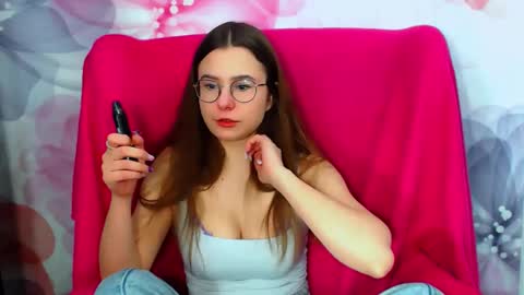 Snapshot of aliceecutee chatting on January 27, 2025, 2:13 pm AliceeCutee online show from January 27, 2025, 2:13 pm