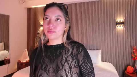 Snapshot of alicehanz_ chatting on October 28, 2025, 4:27 am Alice online show from October 28, 2025, 4:27 am