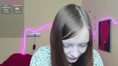 Alie online show from October 19, 2025, 3:07 am