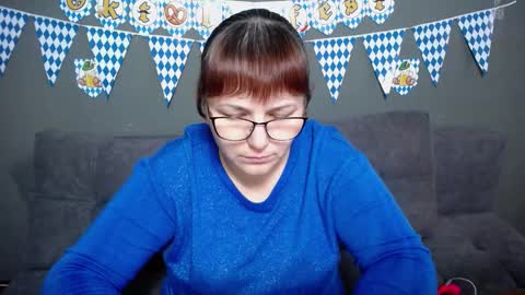 Snapshot of aliceinks chatting on September 27, 2025, 6:18 am AliceInks online show from September 27, 2025, 6:18 am