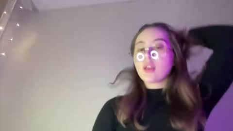 aliceinlustland online show from February 24, 2026, 9:13 pm