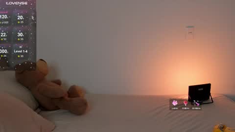 Snapshot of alicejhons chatting on September 23, 2025, 1:19 am vanessa online show from September 23, 2025, 1:19 am