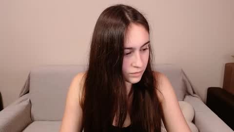 Snapshot of alicekollt chatting on January 24, 2025, 5:32 pm alicekollt online show from January 24, 2025, 5:32 pm