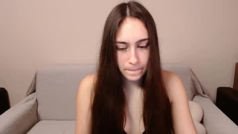 Snapshot of alicekollt chatting on January 25, 2025, 6:35 pm alicekollt online show from January 25, 2025, 6:35 pm