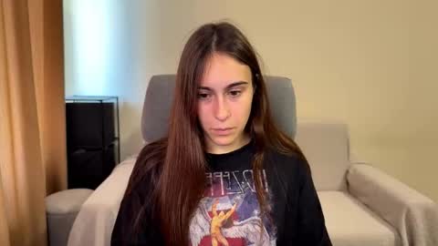 Snapshot of alicekollt chatting on September 23, 2025, 9:34 am alicekollt online show from September 23, 2025, 9:34 am