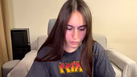 Snapshot of alicekollt chatting on September 27, 2025, 7:52 pm alicekollt online show from September 27, 2025, 7:52 pm