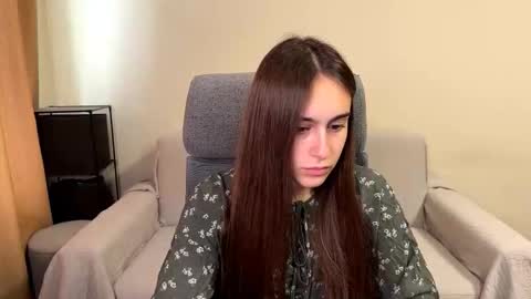 Snapshot of alicekollt chatting on October 14, 2025, 8:37 am alicekollt online show from October 14, 2025, 8:37 am